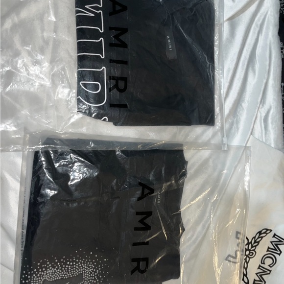AMIRI Black Short Sleeve Tee - Picture 3 of 3